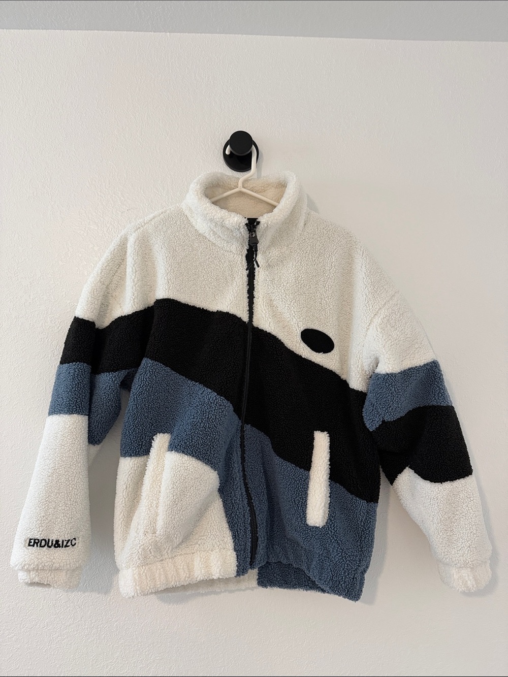 ERDU&IZCSherpa Zip Jacket — White, Black & Slate Blue. In like new condition.